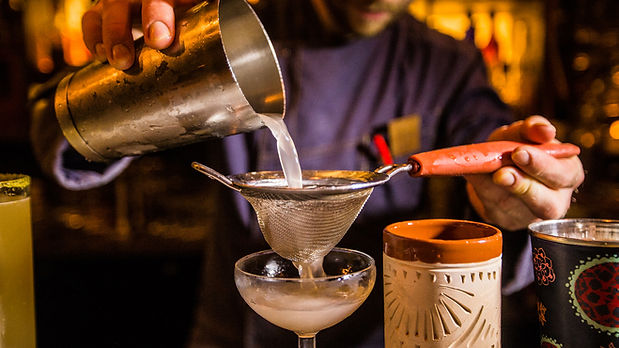 marseille-cocktail-tour-1.jpg